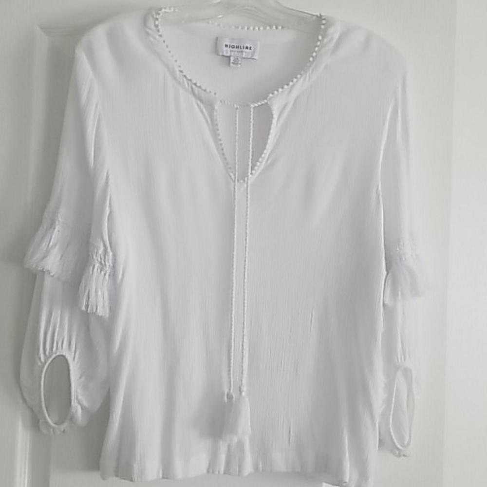 HIGHLINE COLLECTIVE white blouse size L